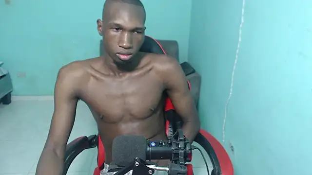 Snapshot of black30cmdick chatting on February 24, 2026, 6:14 am black30cmdick online show from February 24, 2026, 6:14 am