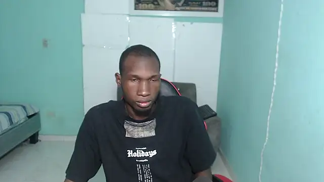 Snapshot of black30cmdick chatting on February 19, 2026, 6:32 am black30cmdick online show from February 19, 2026, 6:32 am