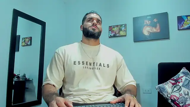 SamirHazard97 online show from November 15, 2025, 8:02 pm