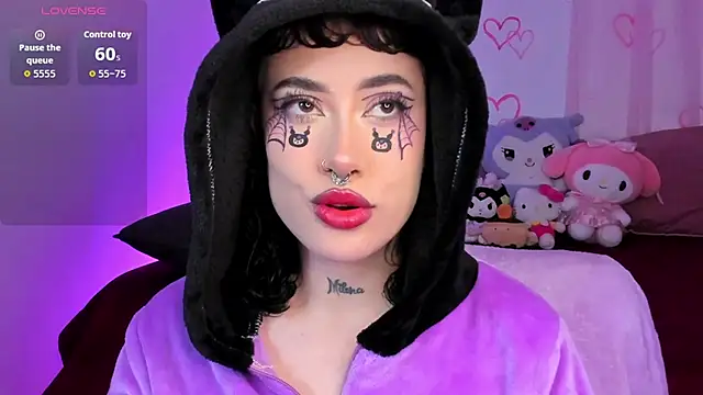 melody suarez online show from October 19, 2025, 10:56 pm