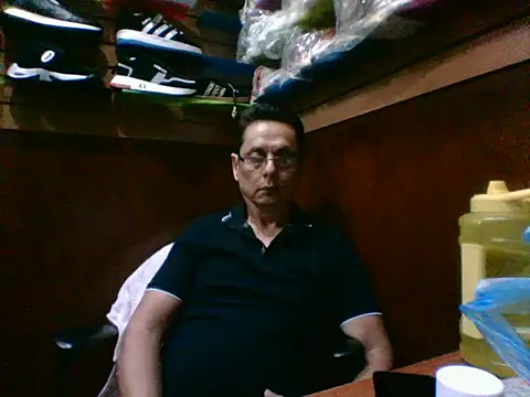 MarcusKelvin online show from November 10, 2025, 4:12 pm