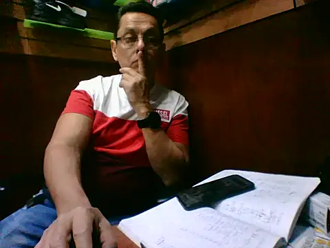 MarcusKelvin online show from November 1, 2025, 12:54 pm