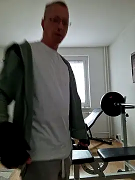 Maiki82 online show from March 11, 2025, 1:12 pm