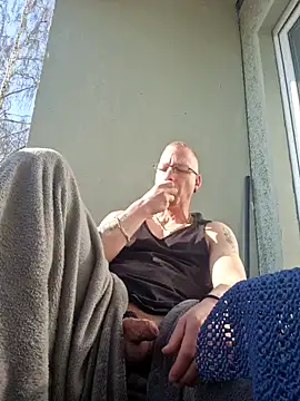 Maiki82 online show from March 21, 2025, 8:28 am