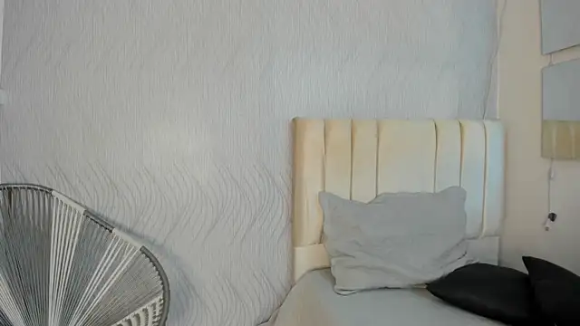miranda villa online show from February 23, 2025, 12:27 pm