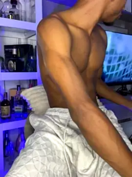 AaronCruz  online show from October 23, 2025, 2:27 pm