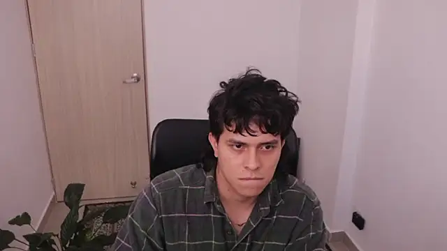 Tony Hoffa online show from February 4, 2026, 6:14 pm