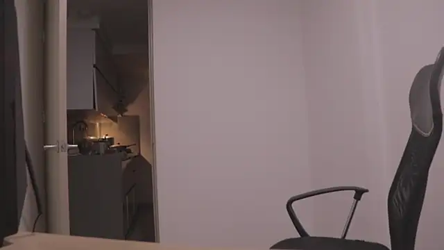 Tony Hoffa online show from October 17, 2025, 11:06 pm