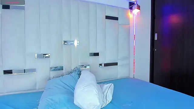 Snapshot of Jacoob19_ chatting on November 13, 2025, 12:53 pm Jacoob19 online show from November 13, 2025, 12:53 pm