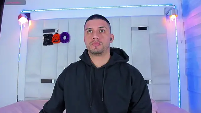 Snapshot of Jacoob19_ chatting on October 19, 2025, 3:42 am Jacoob19 online show from October 19, 2025, 3:42 am