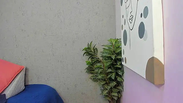 Tiffany mendez online show from March 5, 2026, 12:02 pm