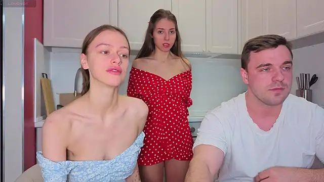 fcjuicy pussy online show from October 28, 2025, 10:36 am