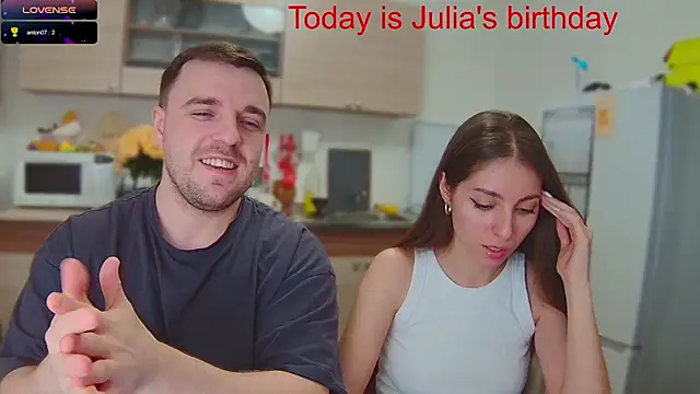 fcjuicy pussy online show from January 21, 2025, 6:45 pm