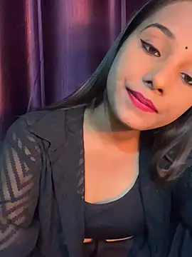 Snapshot of SUM-278 chatting on March 10, 2025, 10:39 am SUM-278 online show from March 10, 2025, 10:39 am