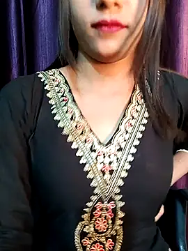 Snapshot of SUM-278 chatting on February 13, 2025, 8:48 am SUM-278 online show from February 13, 2025, 8:48 am