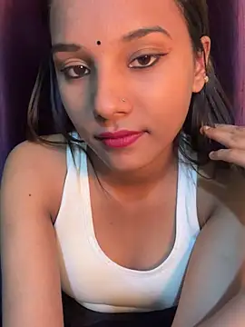 Snapshot of SUM-278 chatting on March 8, 2025, 8:33 am SUM-278 online show from March 8, 2025, 8:33 am