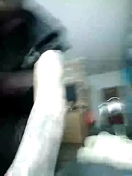 wariacik0024 online show from January 18, 2025, 10:28 pm