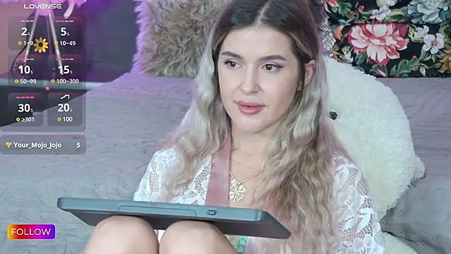 Sarah-Hart online show from February 8, 2025, 8:52 am
