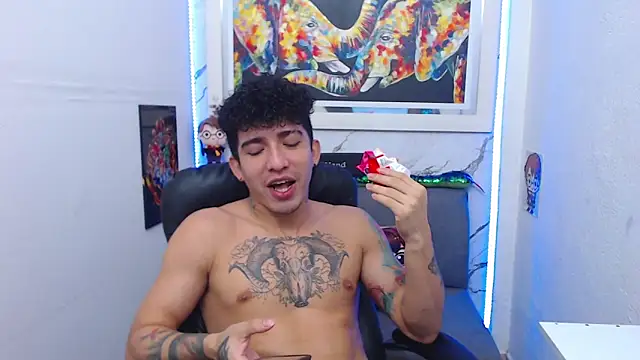 targuerian22 online show from October 31, 2025, 12:18 am