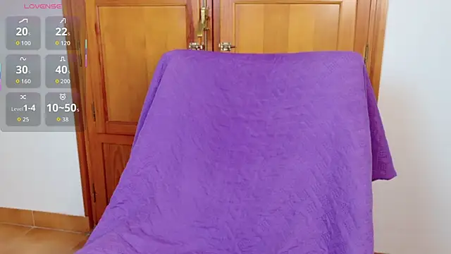 MilaTeenX online show from February 26, 2026, 7:41 am