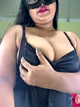 Hot-Diya21 online show from September 10, 2025, 3:27 am