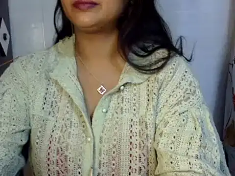 Snapshot of Dream_queen chatting on December 3, 2024, 2:22 pm Dream queen online show from December 3, 2024, 2:22 pm