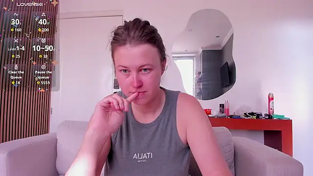 jessica tenderly online show from December 1, 2025, 1:45 pm