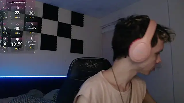 Snapshot of bryamado69 chatting on October 15, 2025, 3:49 am bryamado69 online show from October 15, 2025, 3:49 am