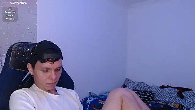 bryamado69 online show from December 20, 2025, 6:11 pm