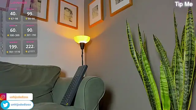 Ackerman Eren  online show from May 29, 2026, 9:43 pm