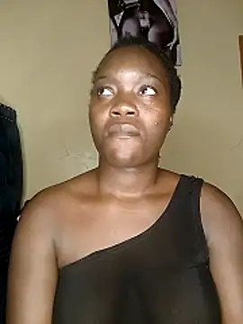 Snapshot of Nastychoco_ chatting on February 14, 2026, 12:38 pm Nastychoco online show from February 14, 2026, 12:38 pm