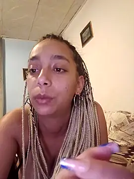 DollyBoom20 online show from February 27, 2026, 8:08 pm