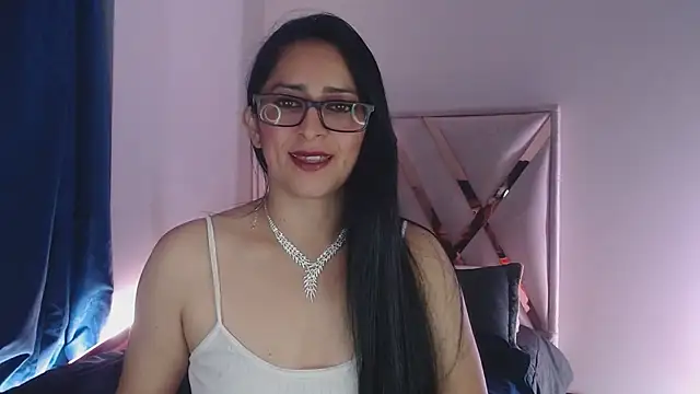 Andrea Sexx  online show from February 6, 2025, 4:42 am