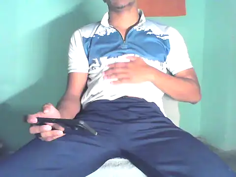 vicky0805 online show from December 7, 2024, 8:38 am