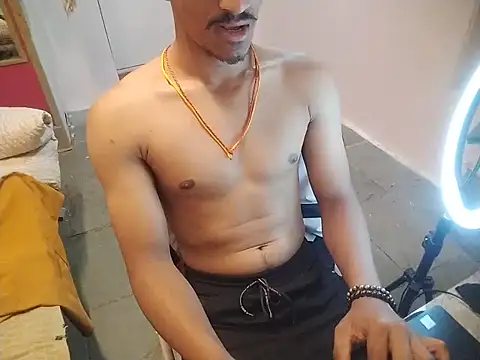 vicky0805 online show from October 15, 2025, 8:11 am