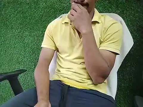 vicky0805 online show from December 30, 2024, 12:09 pm