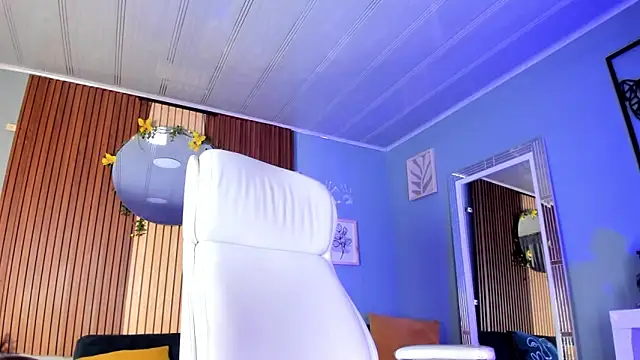 jess ox online show from March 24, 2026, 10:43 pm