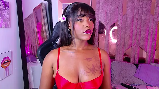 SarahBrunet online show from March 11, 2026, 1:21 am