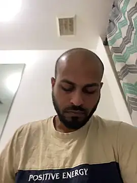 islandvybee55 online show from February 22, 2025, 11:13 pm