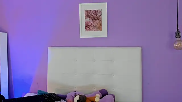 Snapshot of Charlotte11-11 chatting on February 26, 2026, 2:50 pm Charlotte11-11 online show from February 26, 2026, 2:50 pm