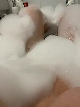 Erina654321 online show from December 13, 2024, 3:00 pm