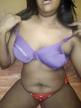 Snapshot of Nethmi156 chatting on January 17, 2026, 12:04 am Nethmi156 online show from January 17, 2026, 12:04 am