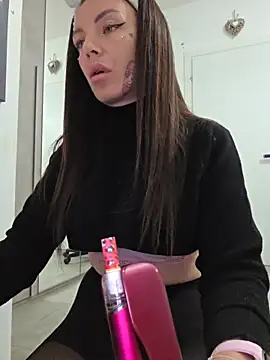 cicciolina online show from March 31, 2026, 12:18 pm