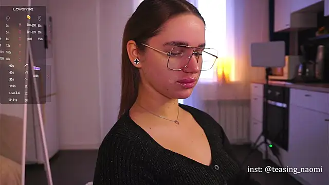 aesthetics  tease online show from February 8, 2025, 2:36 am