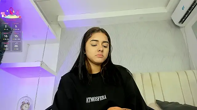 Snapshot of natalia_aguirre1 chatting on January 15, 2026, 12:08 pm natalia aguirre1 online show from January 15, 2026, 12:08 pm