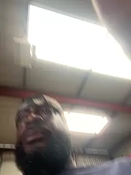 SukItSlo444 online show from April 17, 2026, 6:33 pm