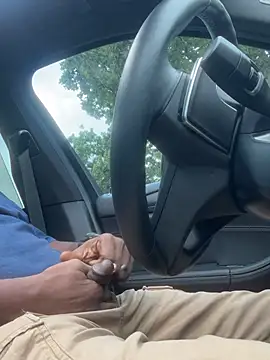 Snapshot of SukItSlo444 chatting on April 27, 2026, 1:31 pm SukItSlo444 online show from April 27, 2026, 1:31 pm