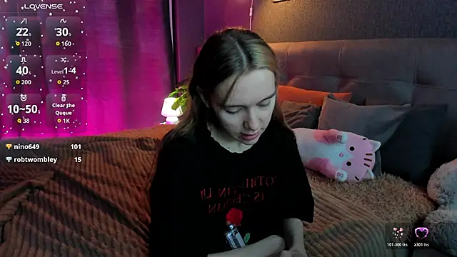 Snapshot of Lesi_Moonie01 chatting on November 12, 2025, 9:35 am Lesi Moonie01 online show from November 12, 2025, 9:35 am