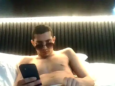 canochvz online show from March 24, 2026, 10:10 pm