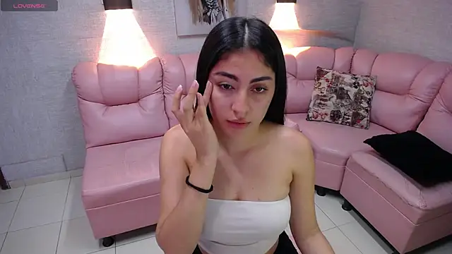 Alaya cute online show from October 17, 2025, 10:33 pm